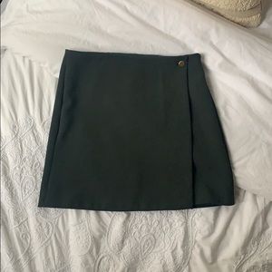 Babaton skirt